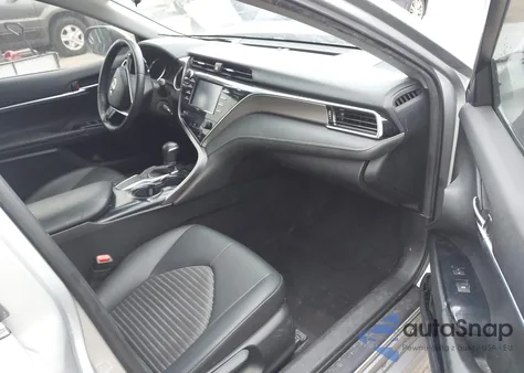 2018 Toyota Camry Se z USA, uszkodzony, nr VIN JTNB11HKXJ3019345